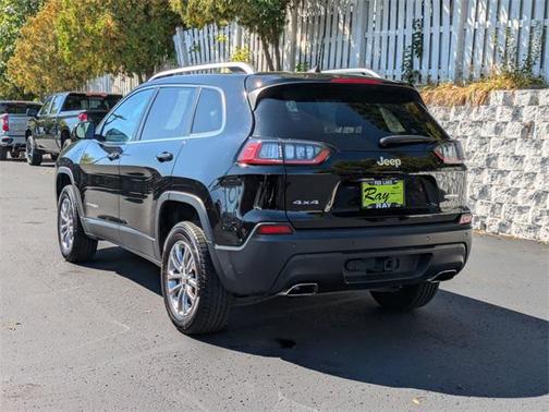 2021 Jeep Cherokee Latitude Lux
