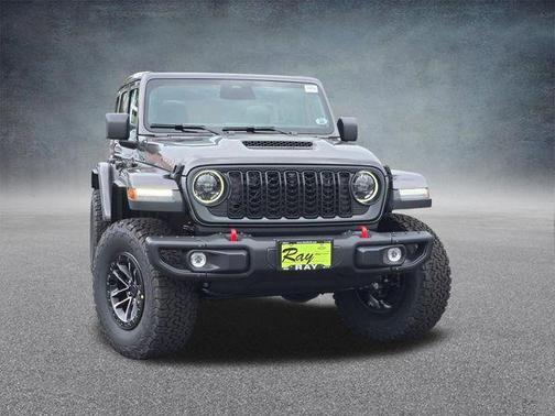 Granite Crystal Metallic Clearcoat 2026 Jeep Wrangler Rubicon