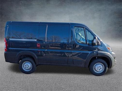 2026 RAM ProMaster 1500 Low Roof