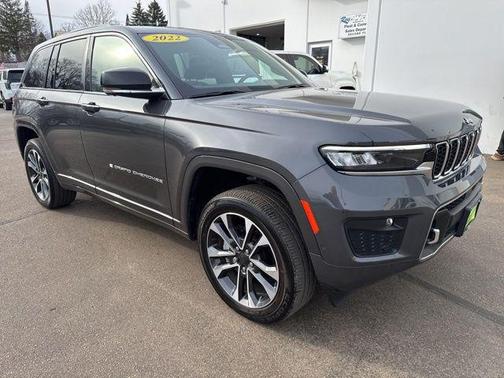 2022 Jeep Grand Cherokee Overland