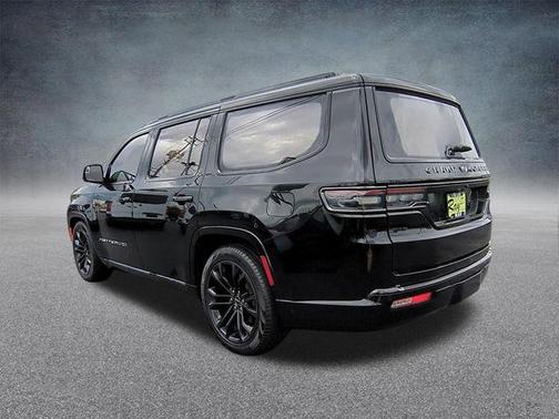 Diamond Black Crystal Pearlcoat 2024 Jeep Grand Wagoneer Series II 4x4