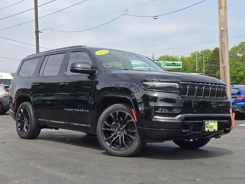 Diamond Black Crystal Pearlcoat 2024 Jeep Grand Wagoneer Series II 4x4