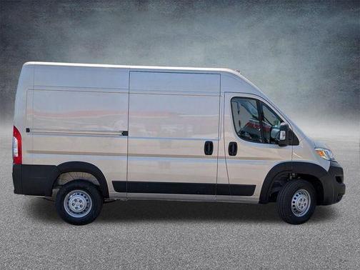 Sandstone Pearlcoat 2026 RAM ProMaster 1500 Base