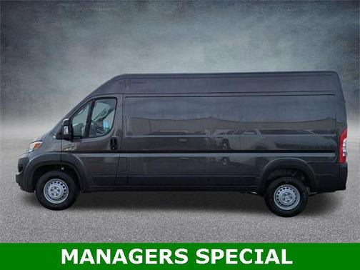 2025 RAM ProMaster 2500 Tradesman