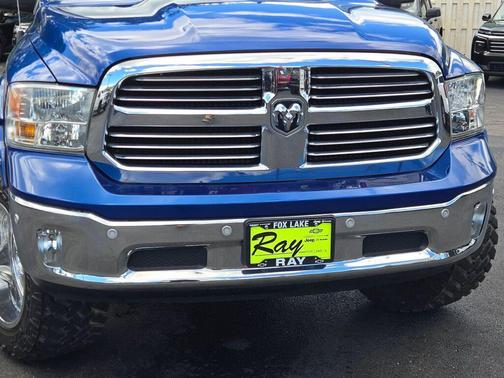 Blue Streak Pearlcoat 2016 RAM 1500 Big Horn