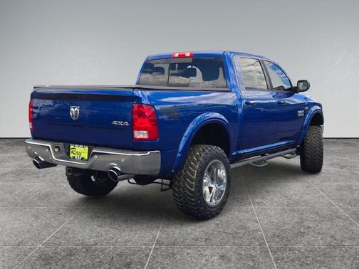 Blue Streak Pearlcoat 2016 RAM 1500 Big Horn