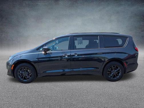 Maximum Steel Metallic Clearcoat 2020 Chrysler Pacifica L
