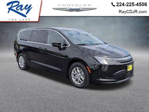 Diamond Black Crystal Pearlcoat 2027 Chrysler Pacifica L