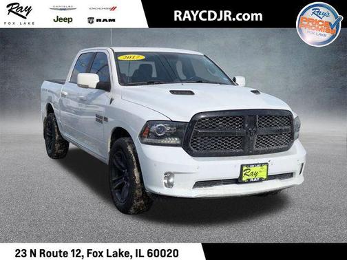 2017 RAM 1500 Night Crew Cab 4x4 5'7' Box