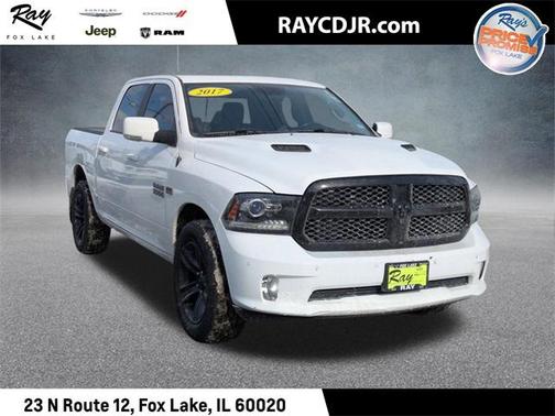 2017 RAM 1500 Night Crew Cab 4x4 5'7' Box