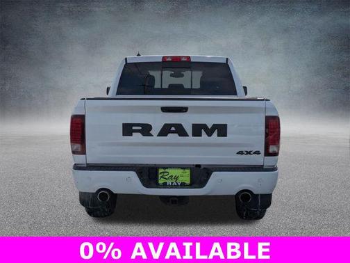 2017 RAM 1500 Night Crew Cab 4x4 5'7' Box