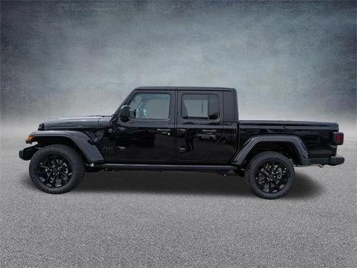 2025 Jeep Gladiator Nighthawk