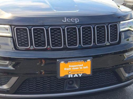 Diamond Black Crystal Pearlcoat 2020 Jeep Grand Cherokee High Altitude