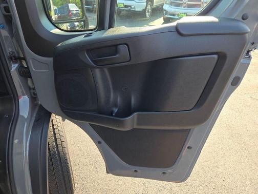 Ceramic Gray Clearcoat 2025 RAM ProMaster 1500 Low Roof