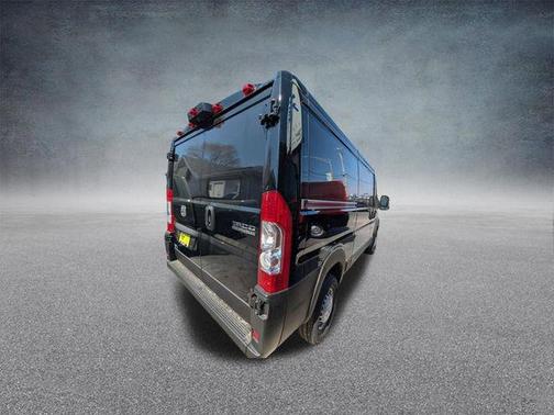 Black Clearcoat 2026 RAM ProMaster 1500 Low Roof