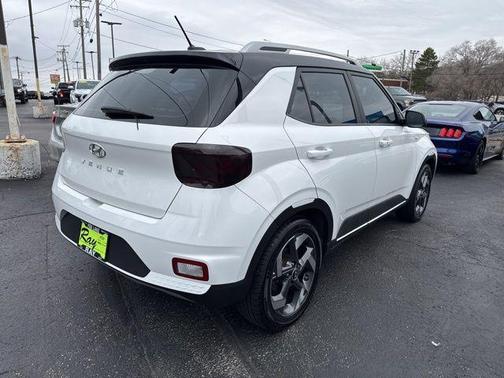 Lunar White 2023 Hyundai VENUE Limited