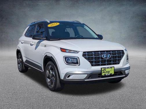 Lunar White 2023 Hyundai VENUE Limited