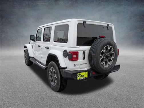2026 Jeep Wrangler 4-Door Sahara 4x4