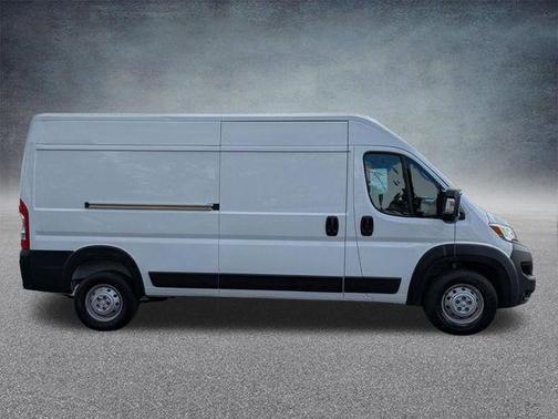 Bright White Clearcoat 2023 RAM ProMaster 2500 High Roof