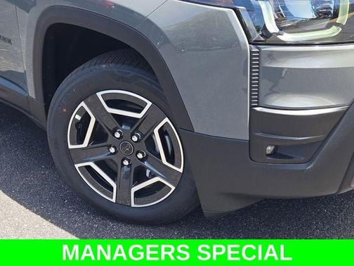 Sting-Gray Clearcoat 2026 Jeep Cherokee Limited