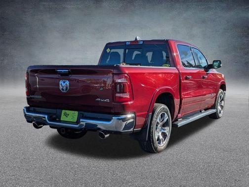 Delmonico Red Pearlcoat 2022 RAM 1500 Laramie