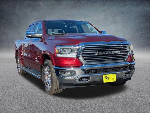 Delmonico Red Pearlcoat 2022 RAM 1500 Laramie