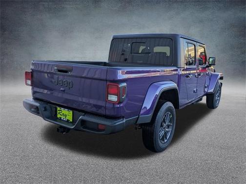 2026 Jeep Gladiator Sport S