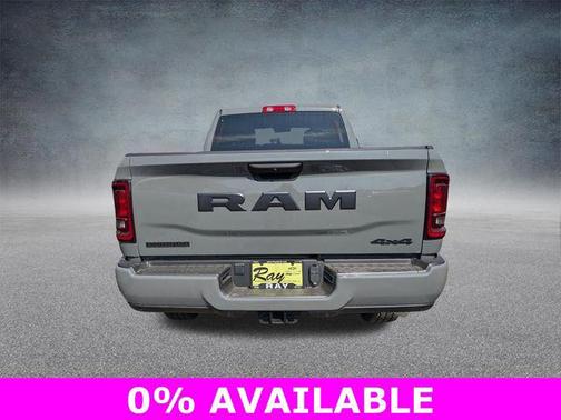 Ceramic Gray Clearcoat 2026 RAM 2500 Big Horn Crew Cab 4x4 6'4' Box