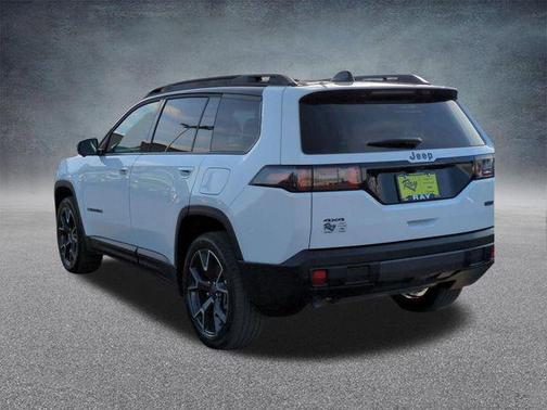 2026 Jeep Cherokee Overland