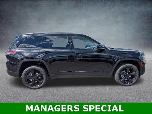 2025 Jeep Grand Cherokee Altitude