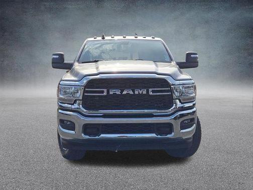 Billet Silver Metallic Clearcoat 2024 RAM 3500 Tradesman Crew Cab 4x4 6'4' Box
