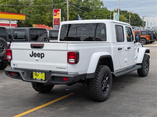 2025 Jeep Gladiator High Tide