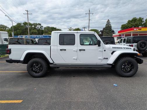 2025 Jeep Gladiator High Tide