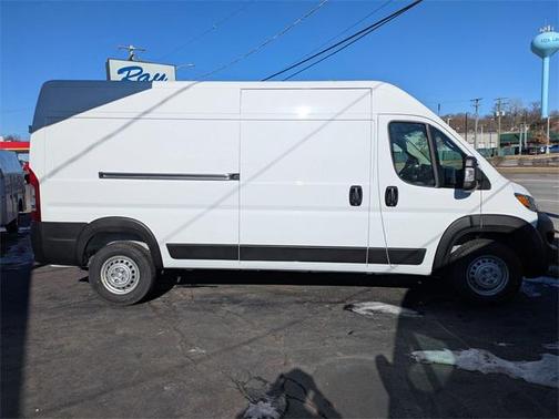 2026 RAM ProMaster 2500 Tradesman