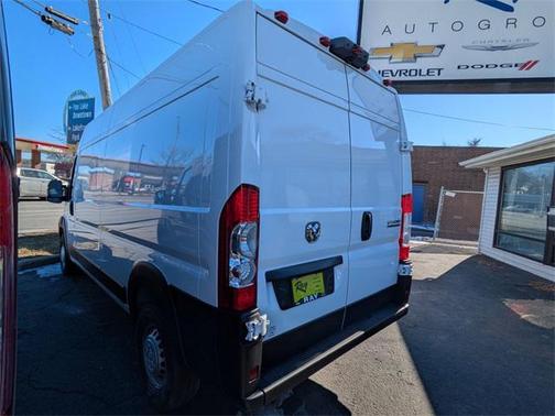 2026 RAM ProMaster 2500 Tradesman