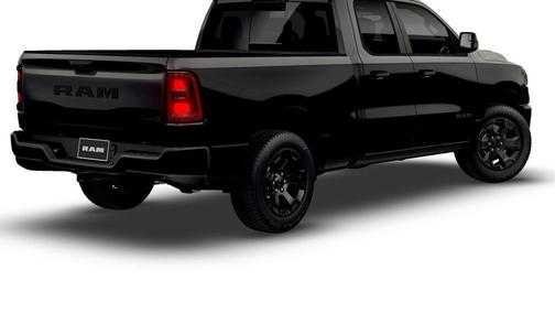 Diamond Black Crystal Pearlcoat 2026 RAM 1500 Express
