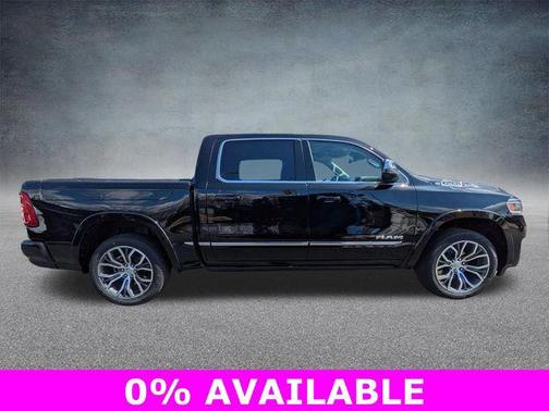 Diamond Black Crystal Pearlcoat 2026 RAM 1500 ST