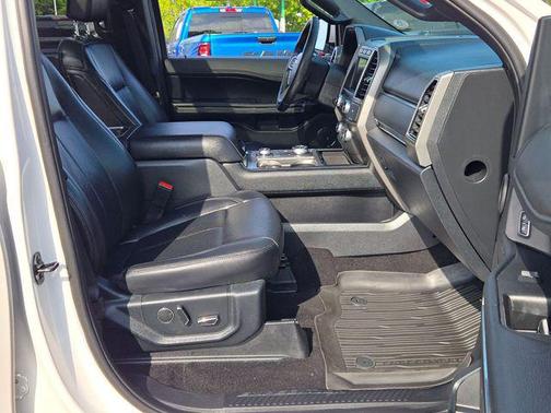 WHITE PLATINUM MET TRI-COAT 2019 Ford Expedition XLT