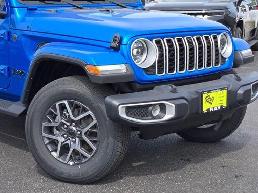 Hydro Blue Pearlcoat 2026 Jeep Wrangler 4-Door Sahara 4x4