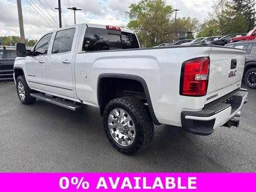 White Frost Tricoat 2018 GMC Sierra 2500 Denali