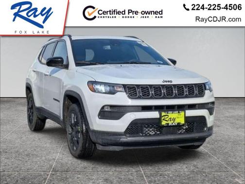 Bright White Clearcoat 2026 Jeep Compass Latitude