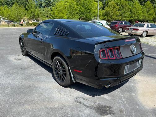 2014 Ford Mustang V6