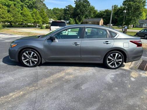 2017 Nissan Altima 2.5 SR