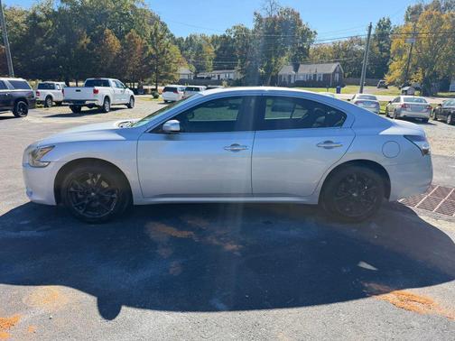 Brilliant Silver Metallic 2012 Nissan Maxima S