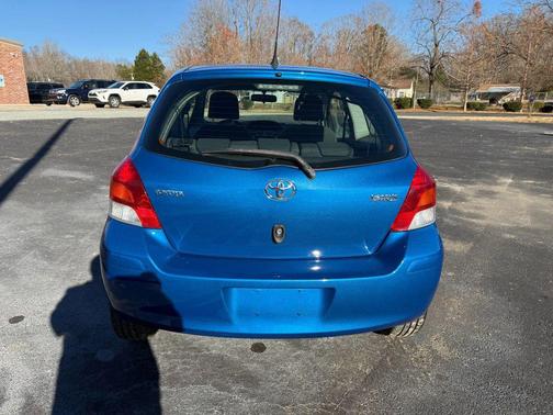 2010 Toyota Yaris Base