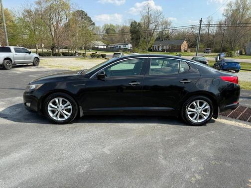 Ebony Black 2012 Kia Optima EX