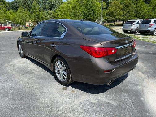 2014 INFINITI Q50 Premium