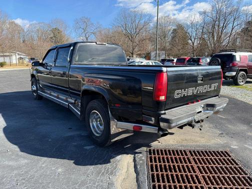 1999 Chevrolet 3500 Long Bed