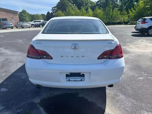 2008 Toyota Avalon Limited