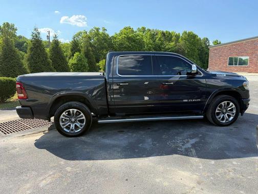 Maximum Steel Metallic Clearcoat 2021 RAM 1500 Longhorn